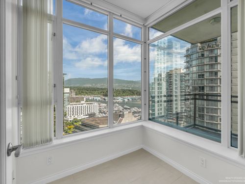 realty_studios_real_estate_photography-27 at 1905 - 1211 Melville Street, Coal Harbour, Vancouver West