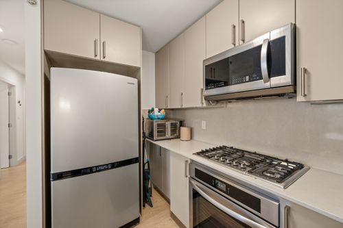 1230-1185-high-st-coquitlam-16 at 1203 - 1185 The High Street, North Coquitlam, Coquitlam