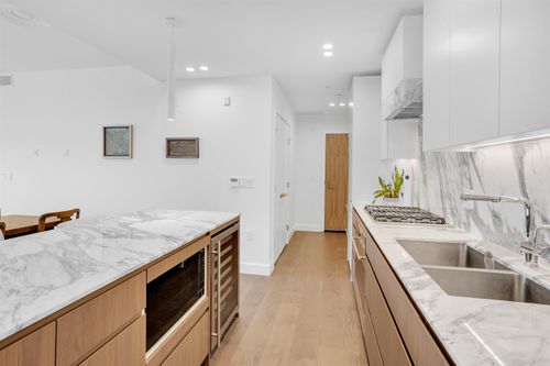 3668-w-10th-avenue-kitsilano-vancouver-west-04 at 307 - 3668 W 10th Avenue, Kitsilano, Vancouver West