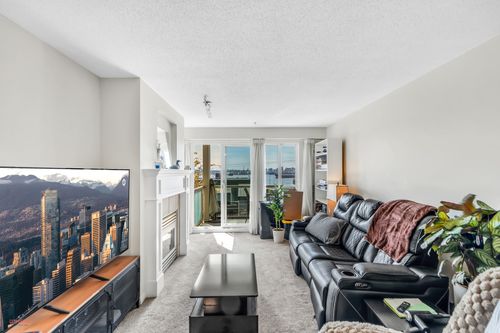 12-dom-12 at 208 - 333 E 1st Street, Lower Lonsdale, North Vancouver