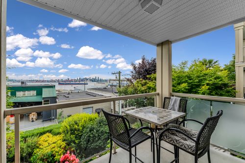 12-dsc06026 at 208 - 333 E 1st Street, Lower Lonsdale, North Vancouver