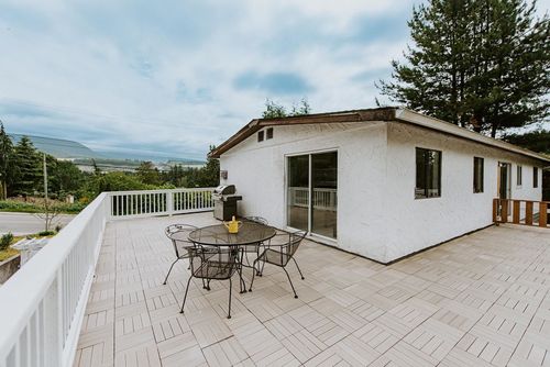 5717-trail-avenue-sechelt-district-sunshine-coast-28 at 5717 Trail Avenue, Sechelt District, Sunshine Coast 5717-trail-avenue-sechelt-district-sunshine-coast-28 at 5717 Trail Avenue, Sechelt District, Sunshine Coast