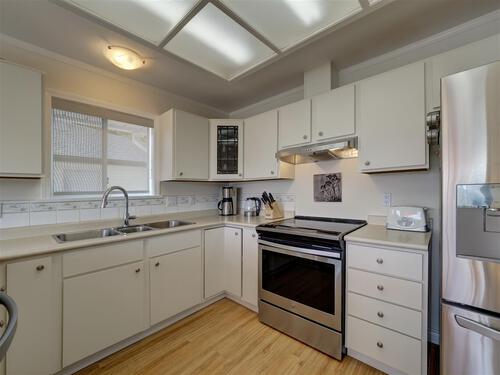 808-bayview-heights-road-gibsons-area-sunshine-coast-11 at 808 Bayview Heights Road, Gibsons & Area, Sunshine Coast 808-bayview-heights-road-gibsons-area-sunshine-coast-11 at 808 Bayview Heights Road, Gibsons & Area, Sunshine Coast