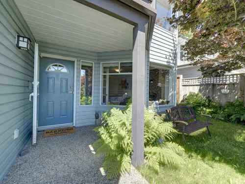 808-bayview-heights-road-gibsons-area-sunshine-coast-32 at 808 Bayview Heights Road, Gibsons & Area, Sunshine Coast 808-bayview-heights-road-gibsons-area-sunshine-coast-32 at 808 Bayview Heights Road, Gibsons & Area, Sunshine Coast