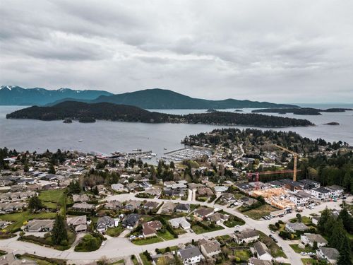 518-shaw-road-gibsons-area-sunshine-coast-19 at 518 Shaw Road, Gibsons & Area, Sunshine Coast 518-shaw-road-gibsons-area-sunshine-coast-19 at 518 Shaw Road, Gibsons & Area, Sunshine Coast