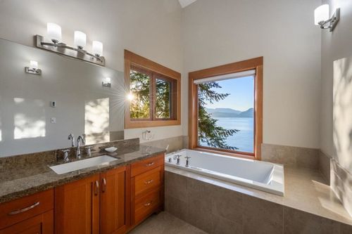 990-marine-drive-gibsons-area-sunshine-coast-14 at 990 Marine Drive, Gibsons & Area, Sunshine Coast