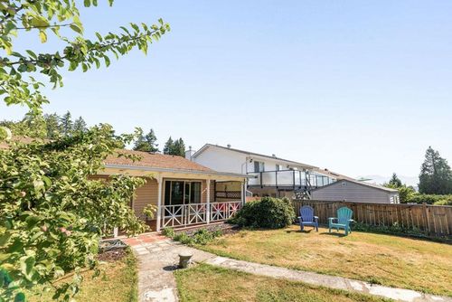 835-oshea-road-gibsons-area-sunshine-coast-04 at 835 O'shea Road, Gibsons & Area, Sunshine Coast
