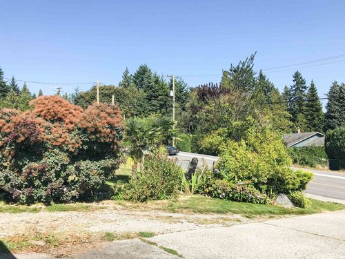 639-gibsons-way-gibsons-area-sunshine-coast-03 at 639 Gibsons Way, Gibsons & Area, Sunshine Coast 639-gibsons-way-gibsons-area-sunshine-coast-03 at 639 Gibsons Way, Gibsons & Area, Sunshine Coast