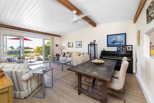 544-eaglecrest-drive-gibsons-area-sunshine-coast-08 at 544 Eaglecrest Drive, Gibsons & Area, Sunshine Coast