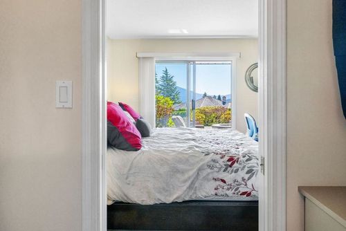 544-eaglecrest-drive-gibsons-area-sunshine-coast-24 at 544 Eaglecrest Drive, Gibsons & Area, Sunshine Coast