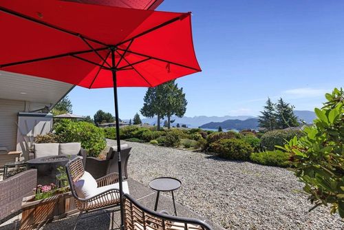 544-eaglecrest-drive-gibsons-area-sunshine-coast-27 at 544 Eaglecrest Drive, Gibsons & Area, Sunshine Coast