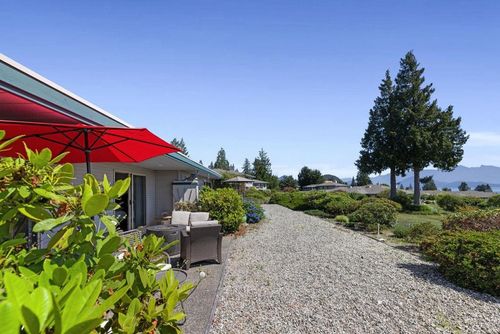 544-eaglecrest-drive-gibsons-area-sunshine-coast-28 at 544 Eaglecrest Drive, Gibsons & Area, Sunshine Coast