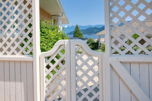 535-spyglass-place-gibsons-area-sunshine-coast-40 at 535 Spyglass Place, Gibsons & Area, Sunshine Coast 535-spyglass-place-gibsons-area-sunshine-coast-40 at 535 Spyglass Place, Gibsons & Area, Sunshine Coast