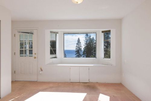 933-gower-point-road-gibsons-area-sunshine-coast-13 at 933 Gower Point Road, Gibsons & Area, Sunshine Coast