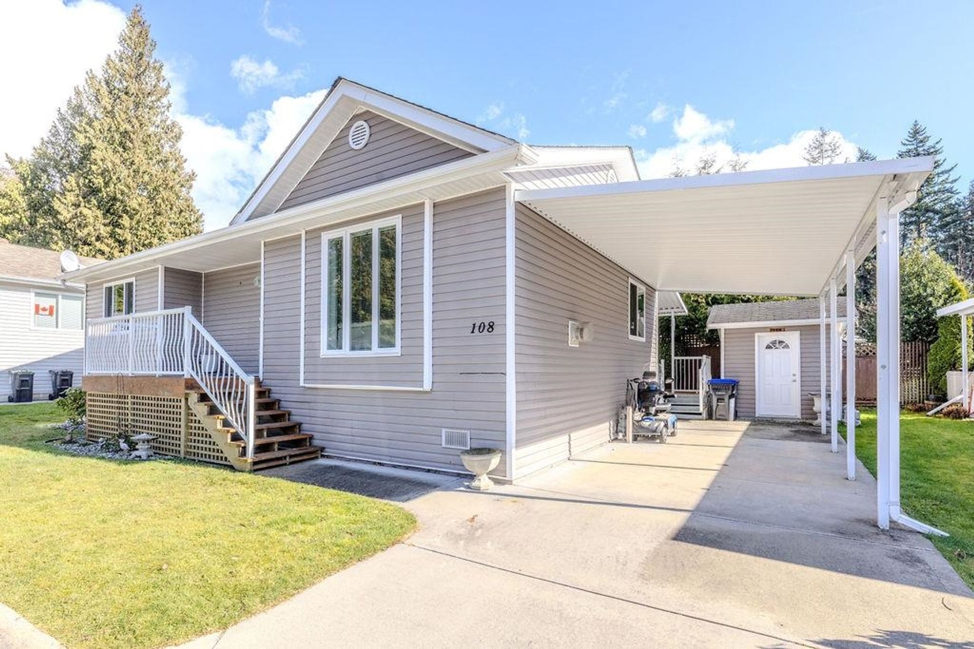 108 - 4510 Sunshine Coast Highway, Sechelt District, Sunshine Coast 