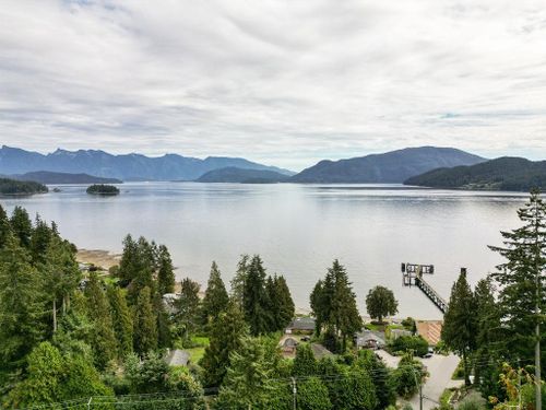 1833-north-road-gibsons-area-sunshine-coast-02 at 1833 North Road, Gibsons & Area, Sunshine Coast 1833-north-road-gibsons-area-sunshine-coast-02 at 1833 North Road, Gibsons & Area, Sunshine Coast