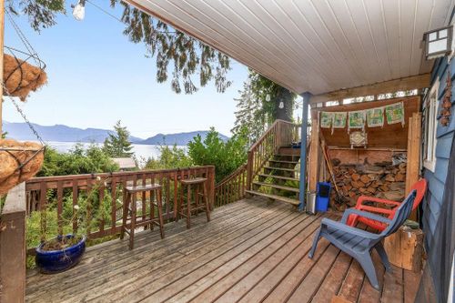 1833-north-road-gibsons-area-sunshine-coast-16 at 1833 North Road, Gibsons & Area, Sunshine Coast