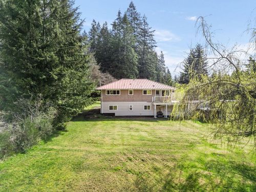 593-veterans-road-gibsons-area-sunshine-coast-29 at 593 Veterans Road, Gibsons & Area, Sunshine Coast 593-veterans-road-gibsons-area-sunshine-coast-29 at 593 Veterans Road, Gibsons & Area, Sunshine Coast