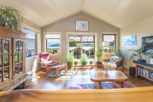414-gower-point-road-gibsons-area-sunshine-coast-11 at 206 - 414 Gower Point Road, Gibsons & Area, Sunshine Coast