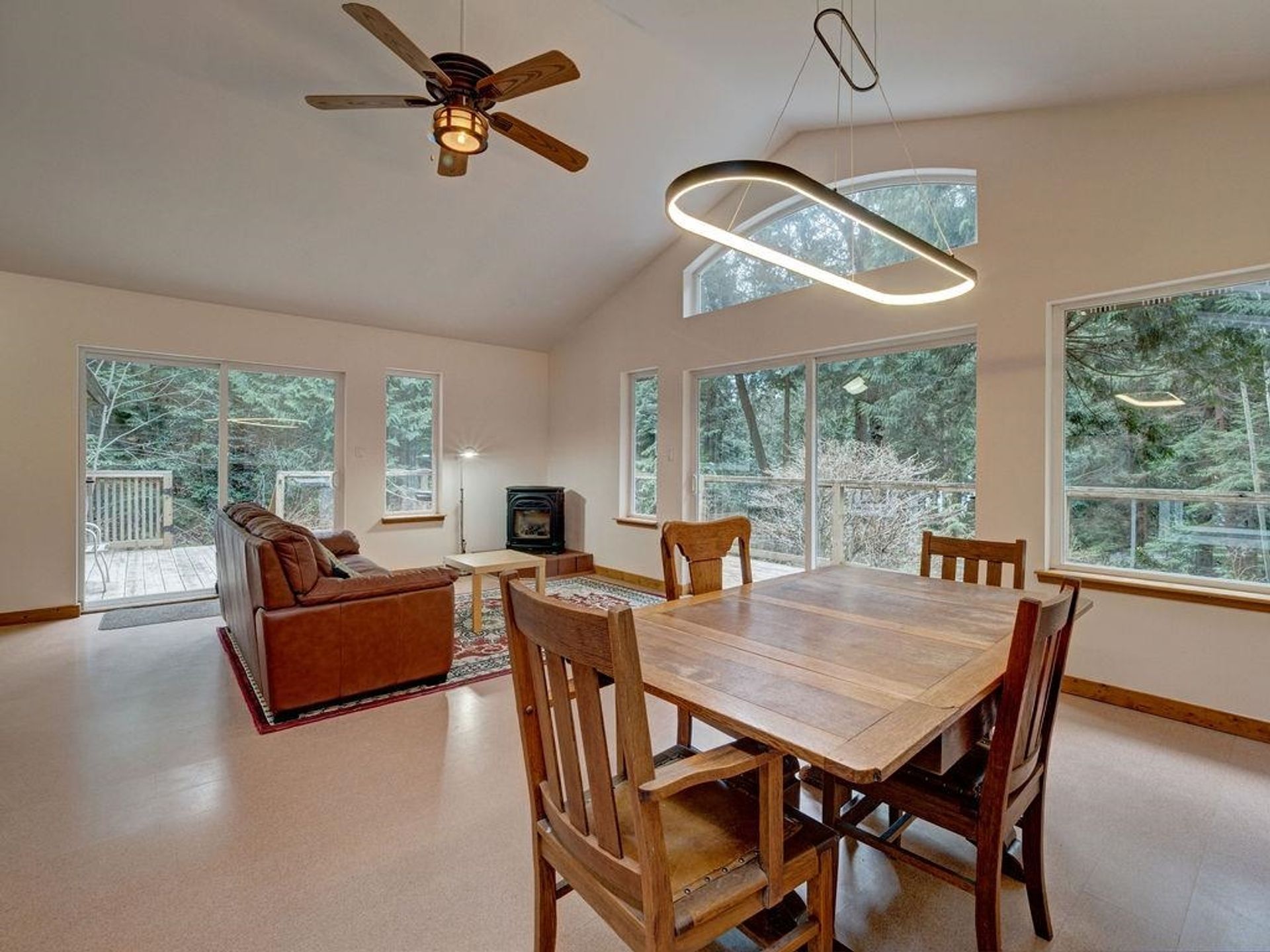 1028 Blackburn Road, Roberts Creek, Sunshine Coast 