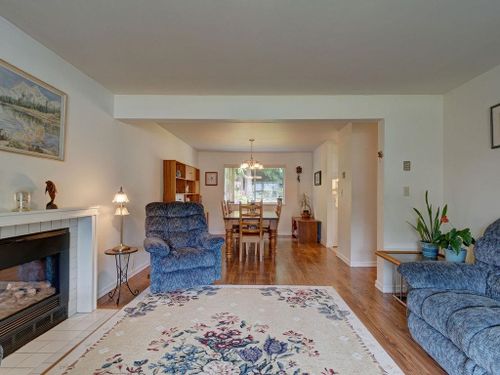 593-oceanview-drive-gibsons-area-sunshine-coast-17 at 593 Oceanview Drive, Gibsons & Area, Sunshine Coast 593-oceanview-drive-gibsons-area-sunshine-coast-17 at 593 Oceanview Drive, Gibsons & Area, Sunshine Coast