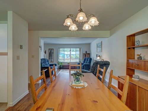 593-oceanview-drive-gibsons-area-sunshine-coast-22 at 593 Oceanview Drive, Gibsons & Area, Sunshine Coast 593-oceanview-drive-gibsons-area-sunshine-coast-22 at 593 Oceanview Drive, Gibsons & Area, Sunshine Coast