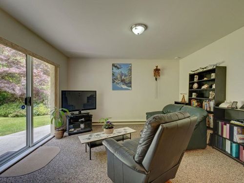 593-oceanview-drive-gibsons-area-sunshine-coast-27 at 593 Oceanview Drive, Gibsons & Area, Sunshine Coast 593-oceanview-drive-gibsons-area-sunshine-coast-27 at 593 Oceanview Drive, Gibsons & Area, Sunshine Coast