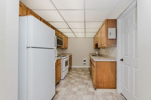5477-wharf-avenue-sechelt-district-sunshine-coast-15 at 301 - 5477 Wharf Avenue, Sechelt District, Sunshine Coast