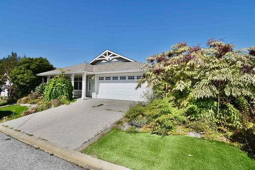 6346-williams-place-sechelt-district-sunshine-coast-02 at 6346 Williams Place, Sechelt District, Sunshine Coast