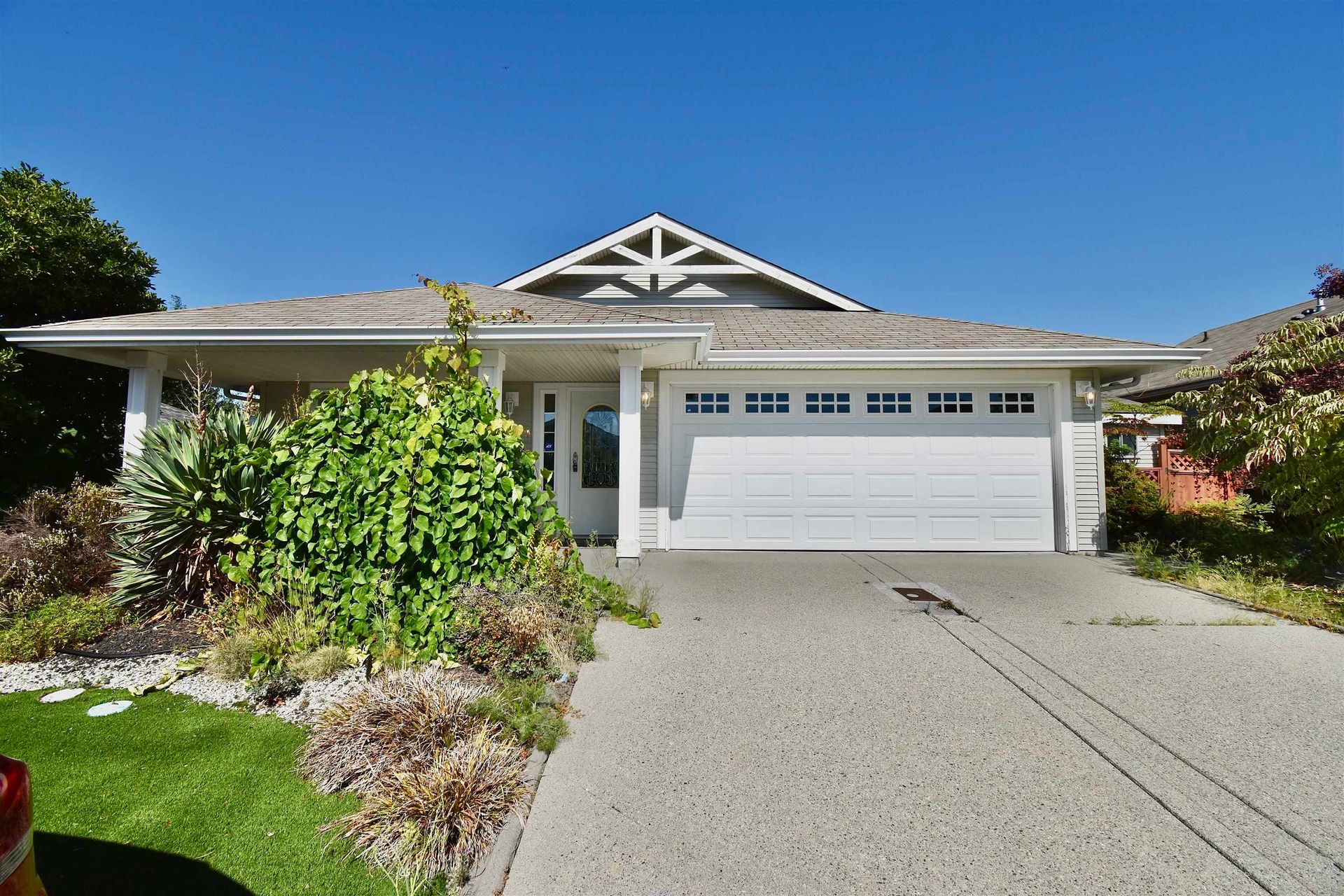 6346 Williams Place, Sechelt District, Sunshine Coast 