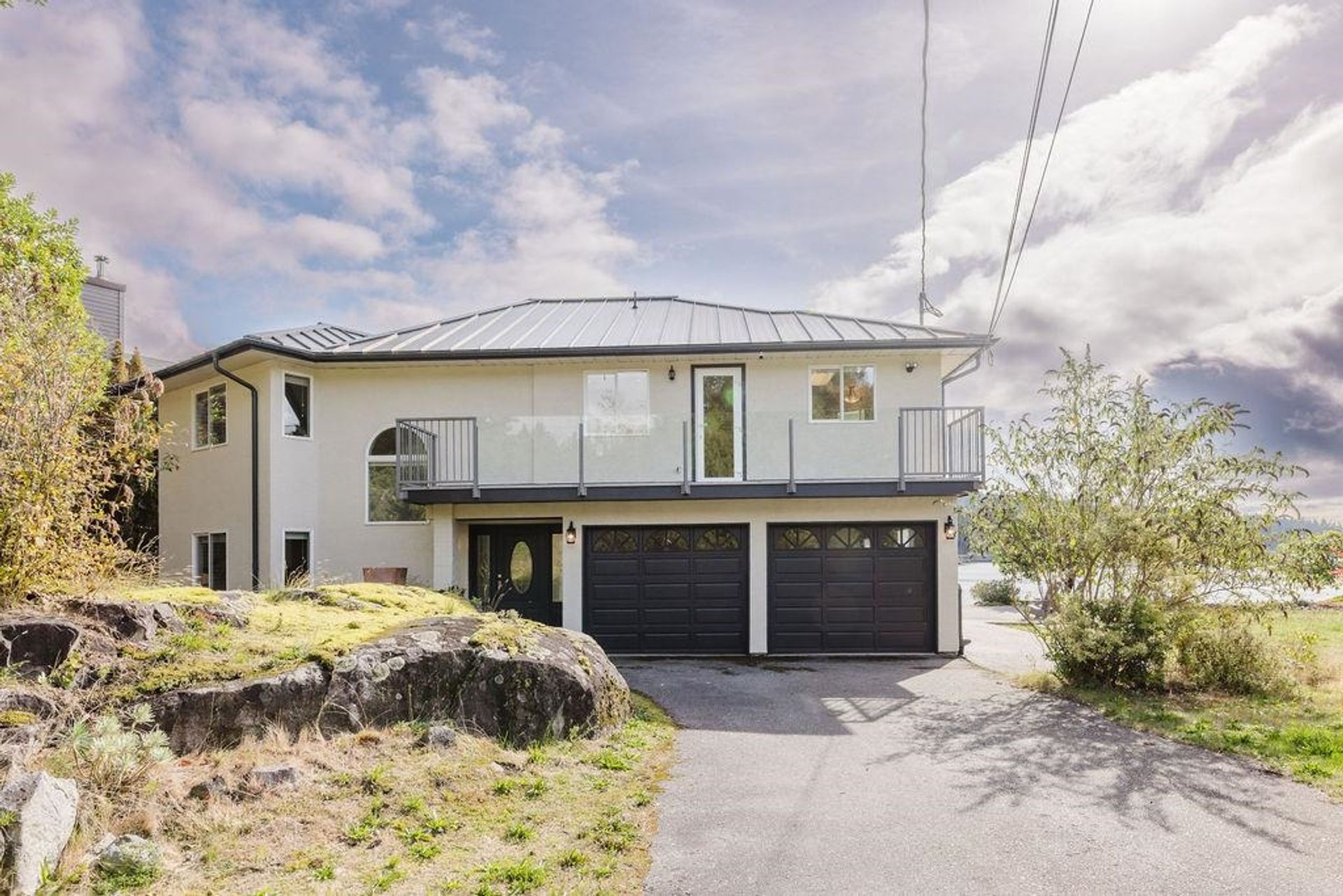 5620 Mintie Road, Halfmn Bay Secret Cv Redroofs, Sunshine Coast  by Krista Dempster PREC* - Sunshine Coast Real Estate 5620 Mintie Road, Halfmn Bay Secret Cv Redroofs, Sunshine Coast