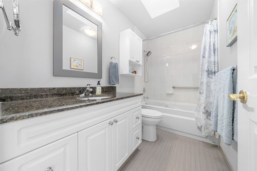 5768-marine-way-sechelt-district-sunshine-coast-18 at 10 - 5768 Marine Way, Sechelt District, Sunshine Coast