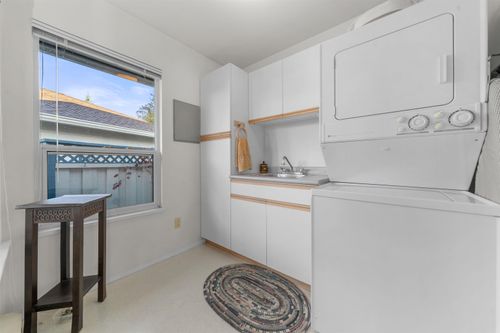 5768-marine-way-sechelt-district-sunshine-coast-20 at 10 - 5768 Marine Way, Sechelt District, Sunshine Coast