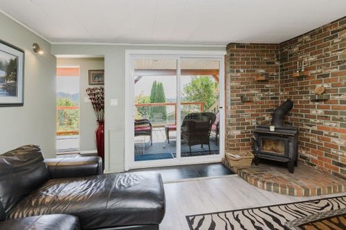 614-glen-road-gibsons-area-sunshine-coast-35 at 614 Glen Road, Gibsons & Area, Sunshine Coast