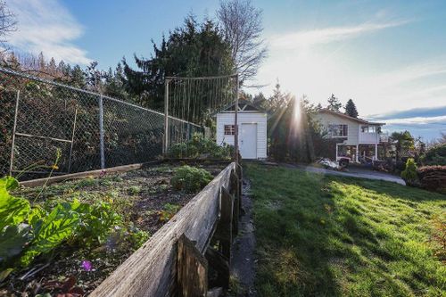 5174-radcliffe-road-sechelt-district-sunshine-coast-39 at 5174 Radcliffe Road, Sechelt District, Sunshine Coast