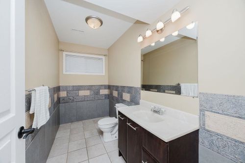 486-ocean-view-drive-gibsons-area-sunshine-coast-10 at 486 Ocean View Drive, Gibsons & Area, Sunshine Coast