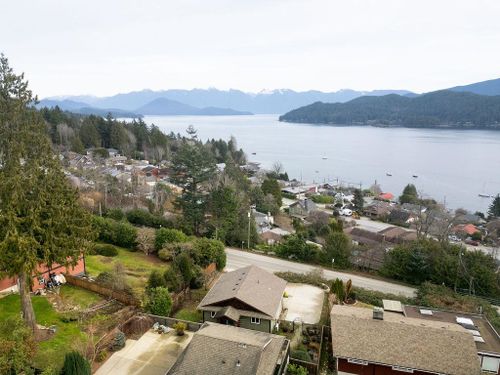 591-gibsons-way-gibsons-area-sunshine-coast-05 at 591 Gibsons Way, Gibsons & Area, Sunshine Coast