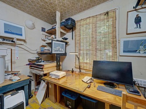 947-north-road-gibsons-area-sunshine-coast-17 at 947 North Road, Gibsons & Area, Sunshine Coast