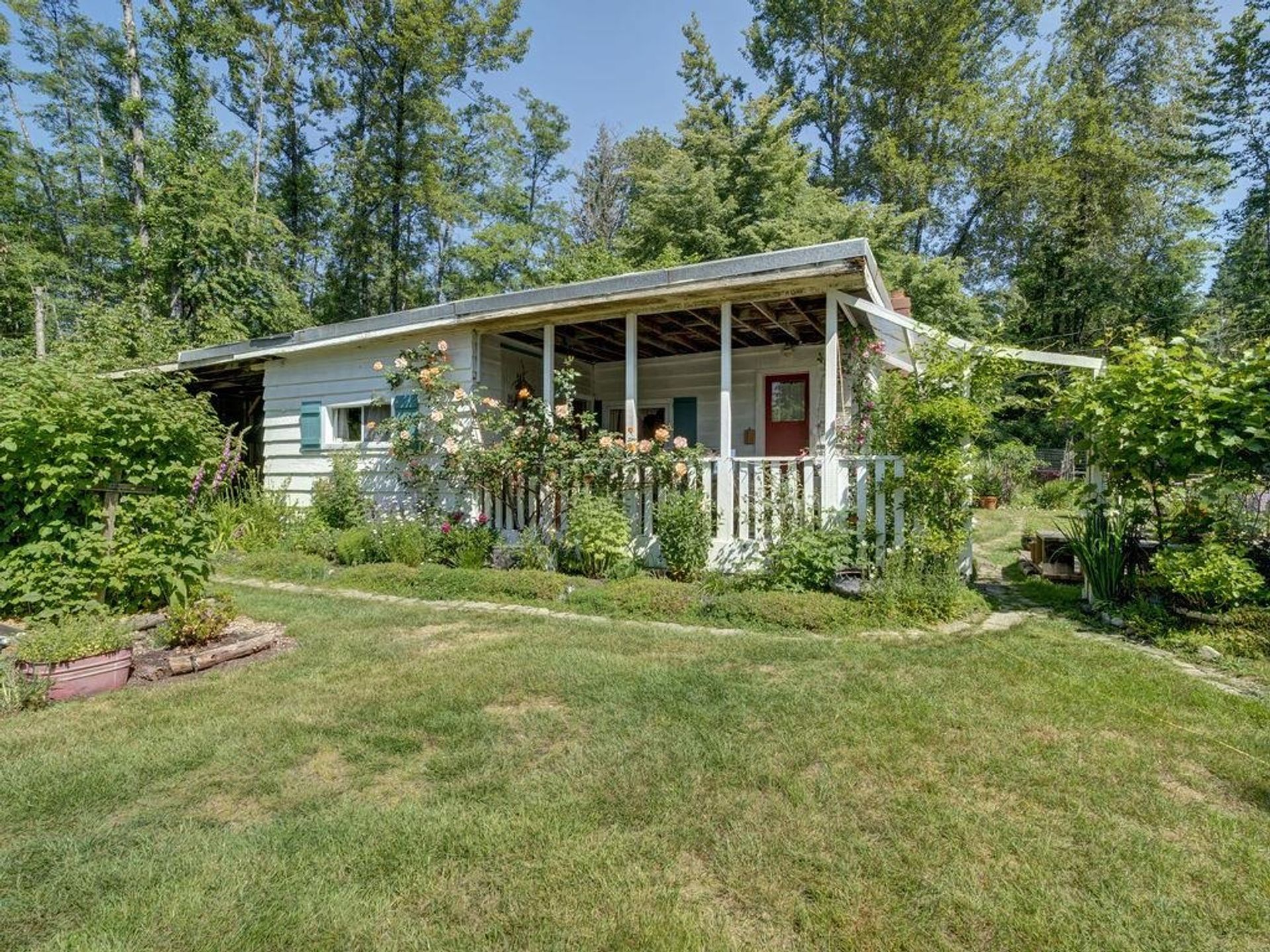 947 North Road, Gibsons & Area, Sunshine Coast 