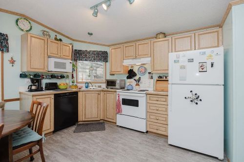 753-steinbrunner-road-gibsons-area-sunshine-coast-07 at 753 Steinbrunner Road, Gibsons & Area, Sunshine Coast