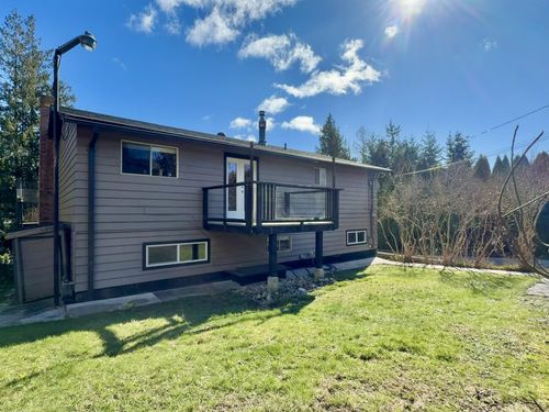 682-crucil-road-gibsons-area-sunshine-coast-02 at 682 Crucil Road, Gibsons & Area, Sunshine Coast