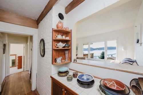 466-central-avenue-gibsons-area-sunshine-coast-10 at 466 Central Avenue, Gibsons & Area, Sunshine Coast