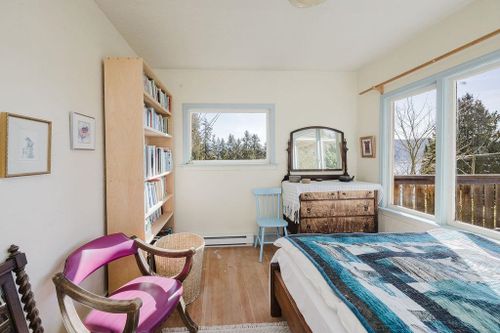 466-central-avenue-gibsons-area-sunshine-coast-16 at 466 Central Avenue, Gibsons & Area, Sunshine Coast