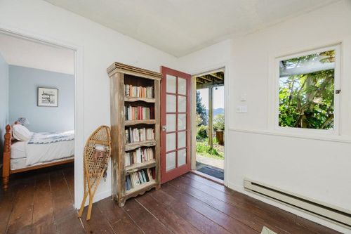 466-central-avenue-gibsons-area-sunshine-coast-22 at 466 Central Avenue, Gibsons & Area, Sunshine Coast