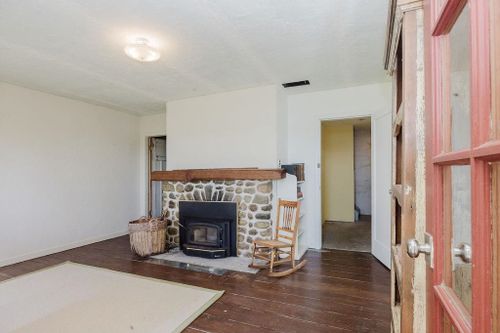 466-central-avenue-gibsons-area-sunshine-coast-23 at 466 Central Avenue, Gibsons & Area, Sunshine Coast