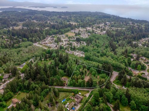 1575-burton-road-gibsons-area-sunshine-coast-10 at 1575 Burton Road, Gibsons & Area, Sunshine Coast