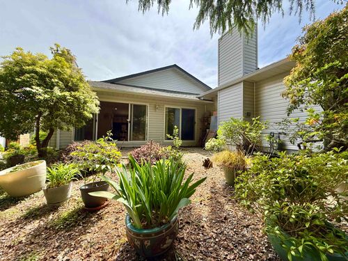 699-dougall-road-gibsons-area-sunshine-coast-18 at 3 - 699 Dougall Road, Gibsons & Area, Sunshine Coast