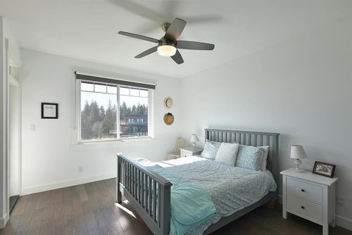 605-woodland-avenue-gibsons-area-sunshine-coast-14 at 605 Woodland Avenue, Gibsons & Area, Sunshine Coast