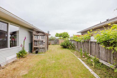 5687-emily-way-sechelt-district-sunshine-coast-24 at 5687 Emily Way, Sechelt District, Sunshine Coast
