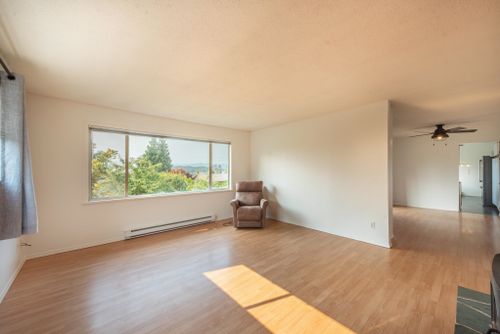 6504-meier-road-sechelt-district-sunshine-coast-04 at 6504 Meier Road, Sechelt District, Sunshine Coast